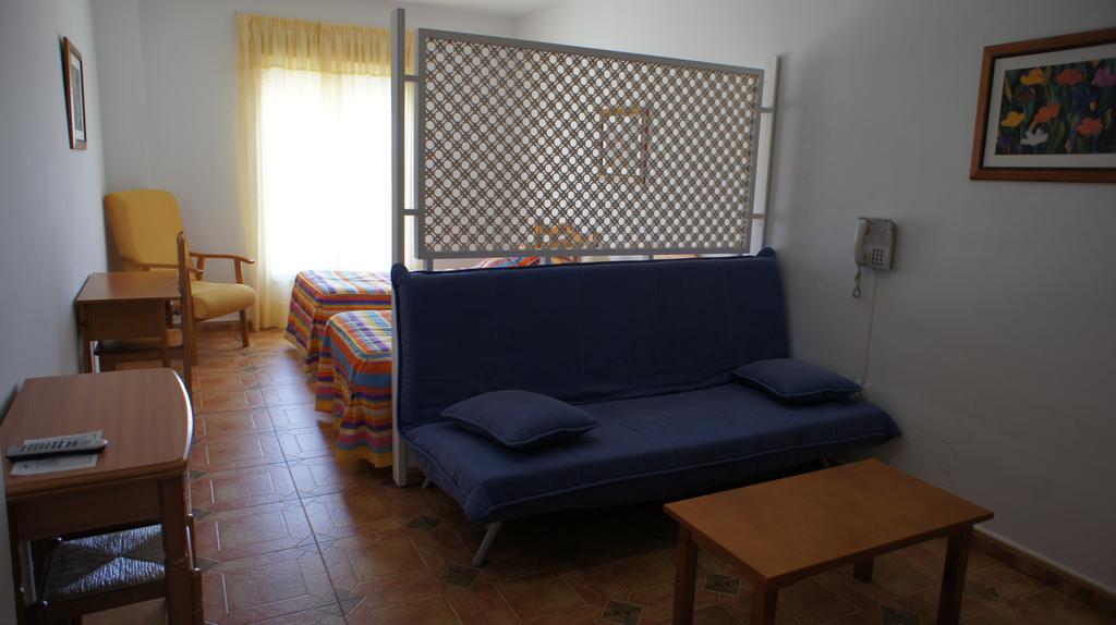 Hotel Apartamentos Kantara Al-Saif Alcántara Esterno foto